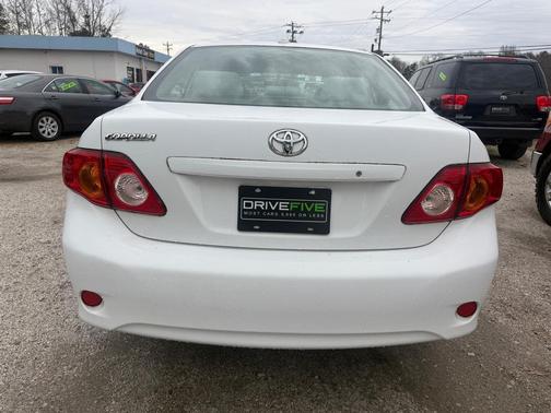 2009 Toyota Corolla LE