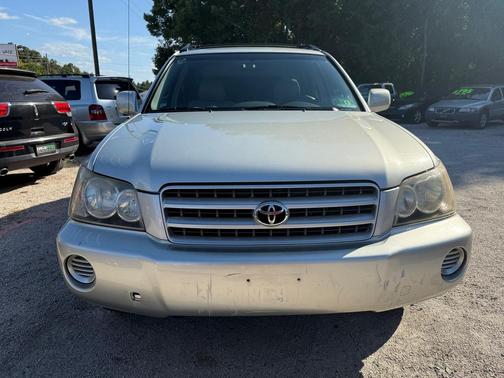 2003 Toyota Highlander Base
