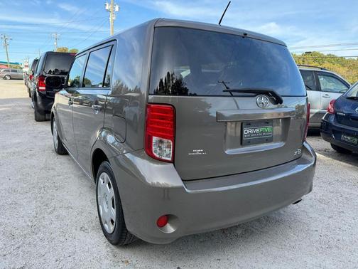 2012 Scion xB Release Series 9.0