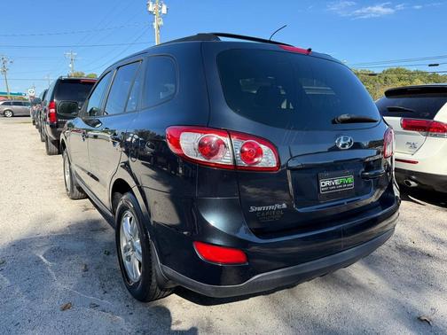 2012 Hyundai SANTA FE GLS