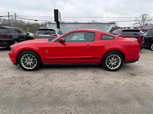 2012 Ford Mustang V6 Premium