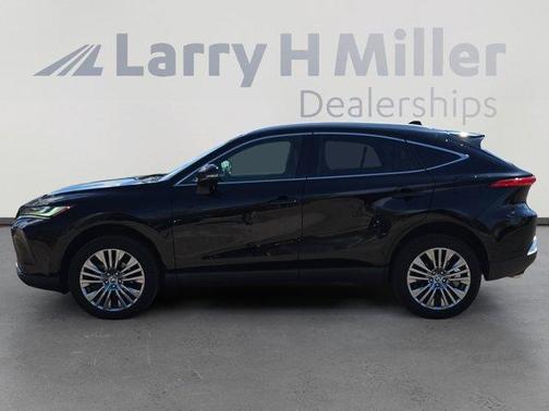 2022 Toyota Venza FA01