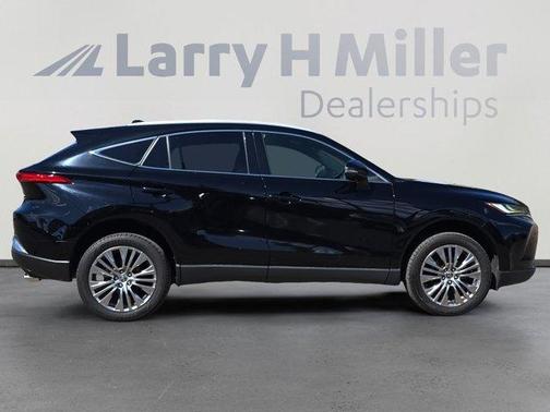 2022 Toyota Venza FA01