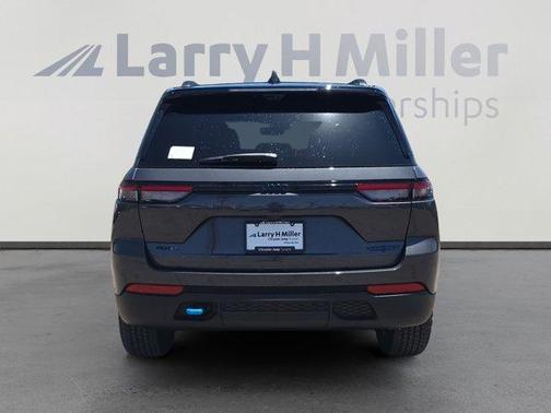 2025 Jeep Grand Cherokee 4xe Trailhawk