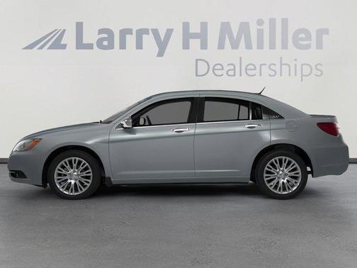 2014 Chrysler 200 Touring