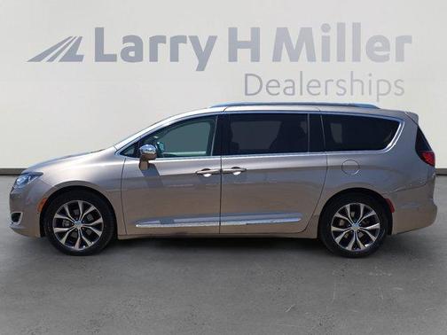 2017 Chrysler Pacifica Limited