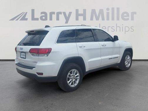 2020 Jeep Grand Cherokee Laredo