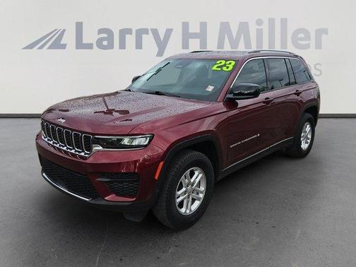 2023 Jeep Grand Cherokee Laredo