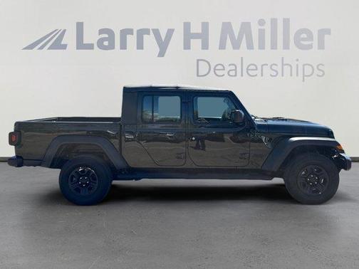 Black Clearcoat 2023 Jeep Gladiator Sport