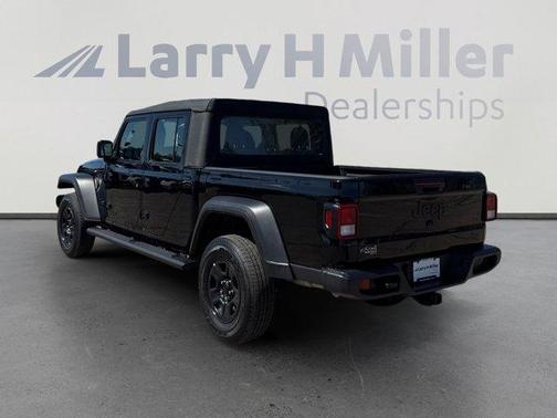 Black Clearcoat 2023 Jeep Gladiator Sport