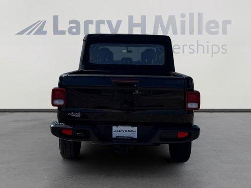 Black Clearcoat 2023 Jeep Gladiator Sport