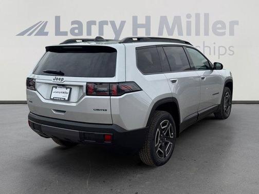 Silver Zynith Clearcoat 2026 Jeep Cherokee LAREDO/LIMITED