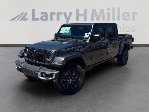 Granite Crystal Clearcoat Metallic 2026 Jeep Gladiator 85th Anniversary Edition