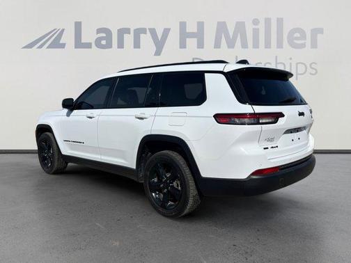2021 Jeep Grand Cherokee L Laredo