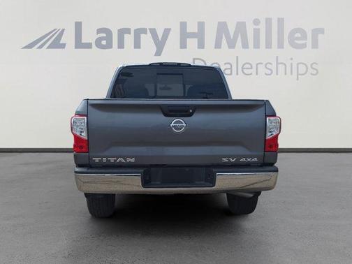 2018 Nissan Titan SV