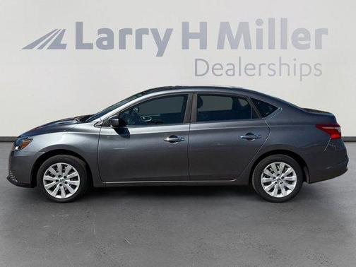 Gun Metallic 2017 Nissan Sentra SV