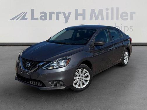 Gun Metallic 2017 Nissan Sentra SV
