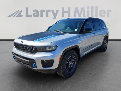2025 Jeep Grand Cherokee 4xe Trailhawk