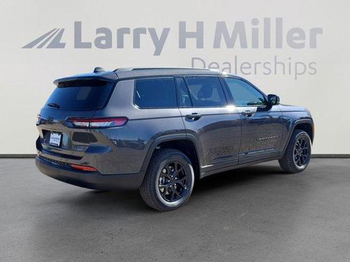 2025 Jeep Grand Cherokee L Laredo