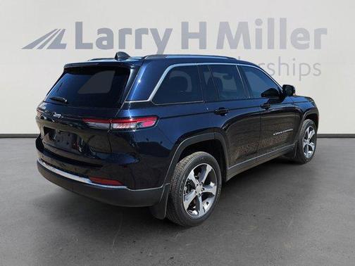 2022 Jeep Grand Cherokee 4xe Base
