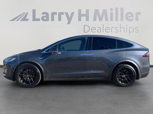 2016 Tesla Model X 