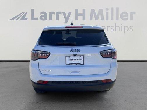 2025 Jeep Compass Sport