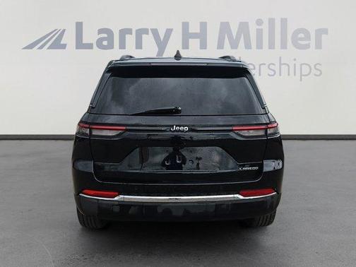 2023 Jeep Grand Cherokee Laredo