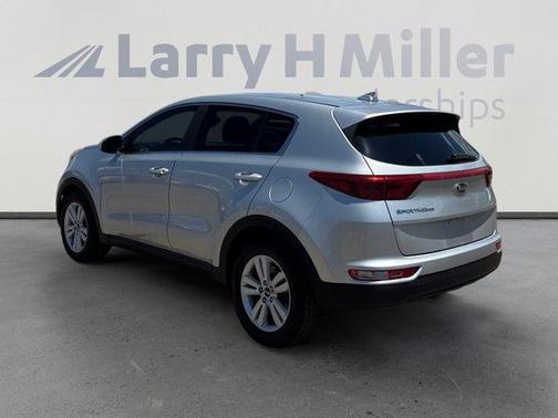 Sparkling Silver 2018 Kia Sportage LX