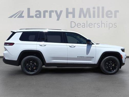 2025 Jeep Grand Cherokee L Laredo