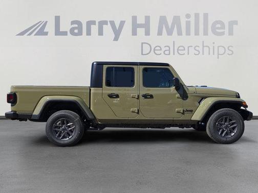2025 Jeep Gladiator Sport