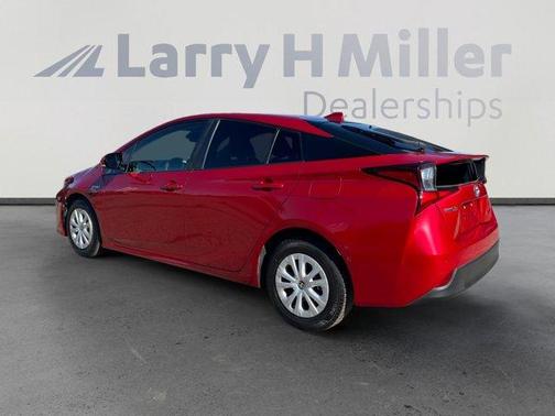 2019 Toyota Prius 