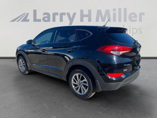 2018 Hyundai TUCSON SE