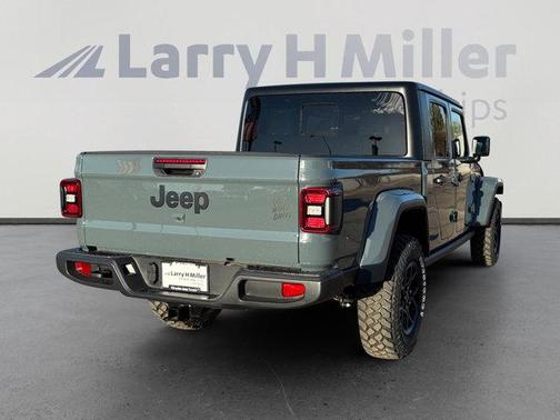 2025 Jeep Gladiator Sport