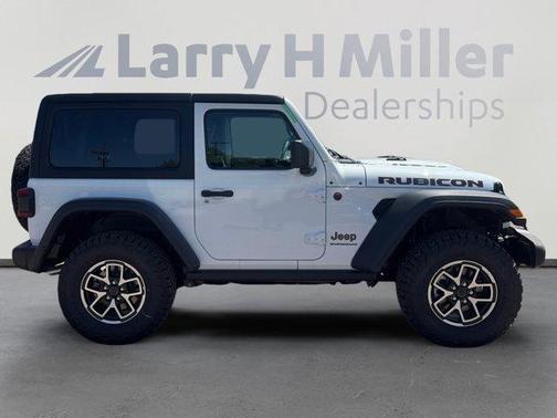 Bright White Clearcoat 2026 Jeep Wrangler Rubicon