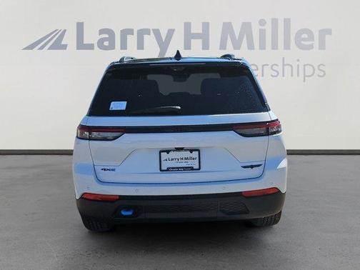 2025 Jeep Grand Cherokee 4xe Trailhawk