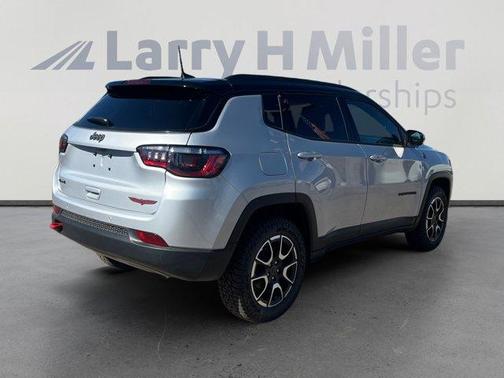 2026 Jeep Compass Trailhawk