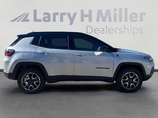 2026 Jeep Compass Trailhawk