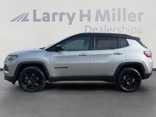 2023 Jeep Compass Altitude
