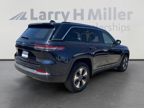 Midnight Sky 2022 Jeep Grand Cherokee 4xe Base