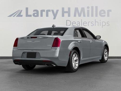2016 Chrysler 300 Limited