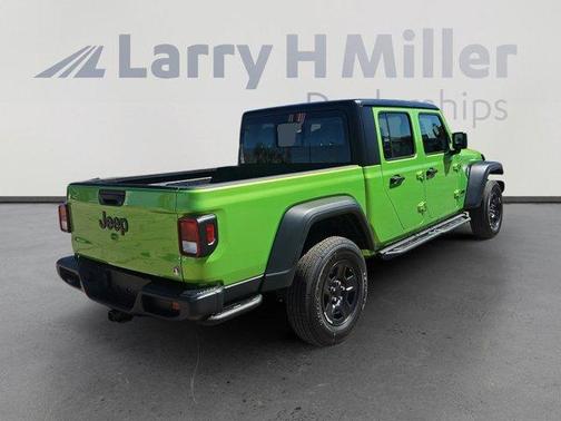 2025 Jeep Gladiator Sport