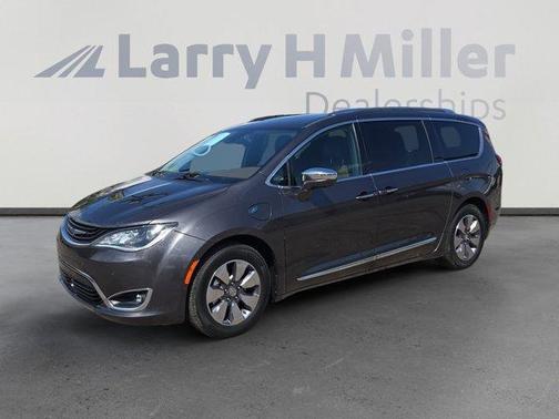 2019 Chrysler Pacifica Hybrid Limited