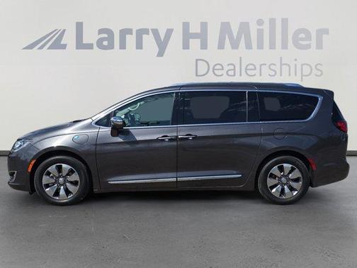 2019 Chrysler Pacifica Hybrid Limited