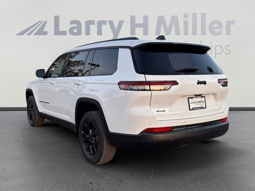2025 Jeep Grand Cherokee L Laredo