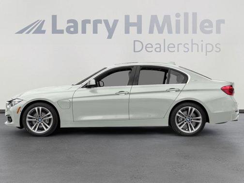 2018 BMW 330e iPerformance