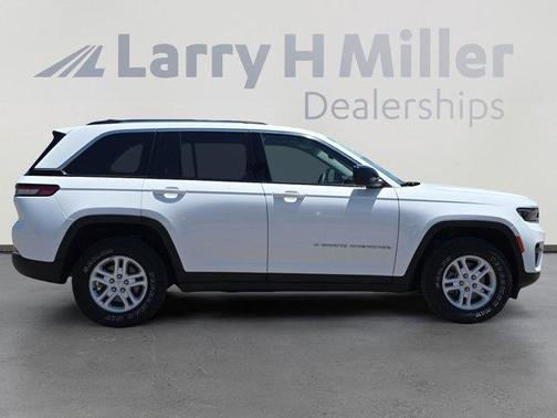 2023 Jeep Grand Cherokee Laredo