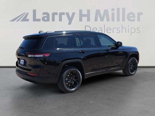 2025 Jeep Grand Cherokee L Laredo