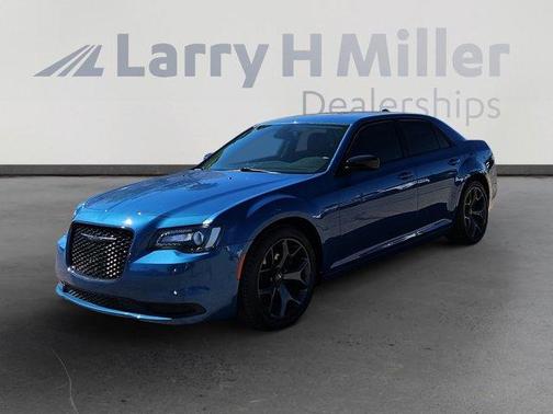 2020 Chrysler 300 Touring