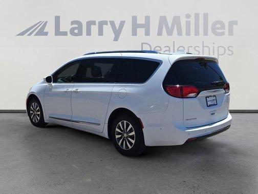 2020 Chrysler Pacifica Touring-L Plus