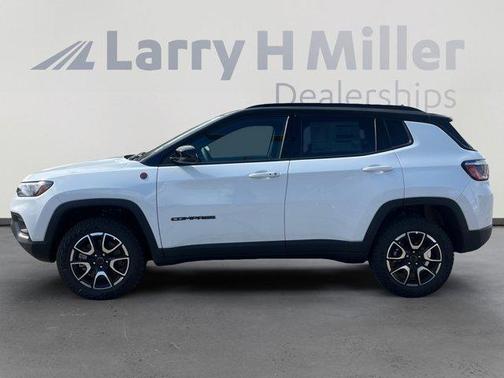 2026 Jeep Compass Trailhawk
